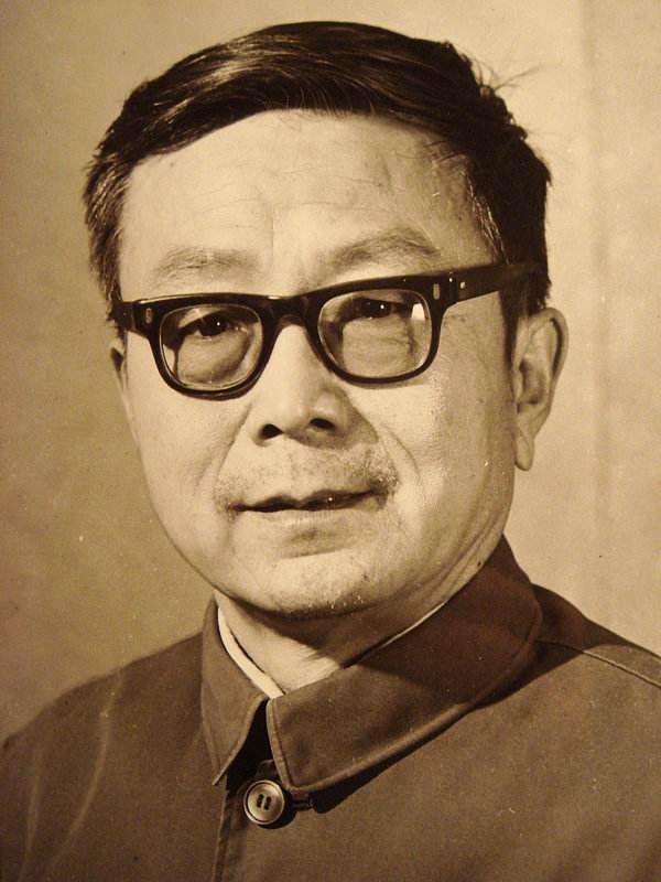 王思華
